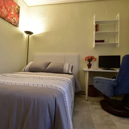 Triana Principes Habitación en casa particular Sevilla